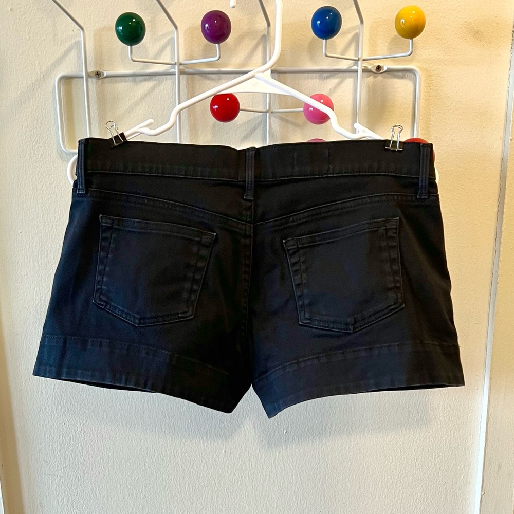 🌟HOST PICK!🌟 1969 x GAP 🖤 Premium Denim 3” Low Rise Shorts - Picture 3 of 3